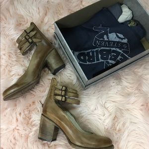 NIB Freebird rand size 10